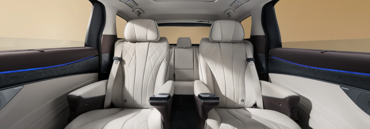 d9 interior 8